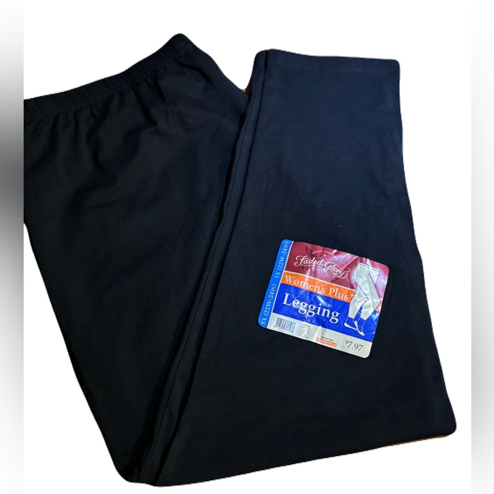NWT Faded Glory 7/8 Leggings